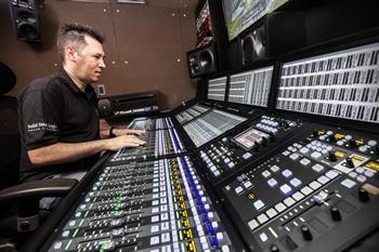 Marcelo Freitas, technischer Leiter bei Epah, am Steuer. Foto: Renato Frasneli